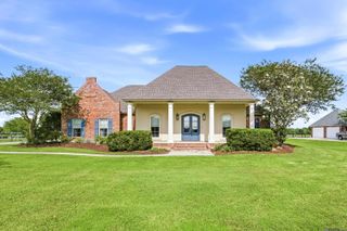 10456 Buddy Gore Rd, Gonzales, LA 70737