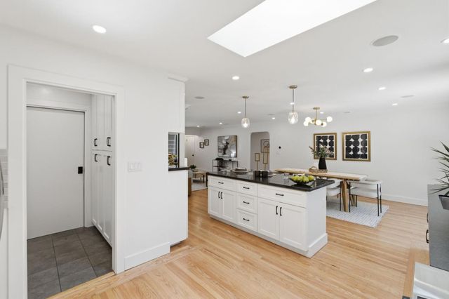 230 Nimitz Avenue, Redwood City, CA 94061