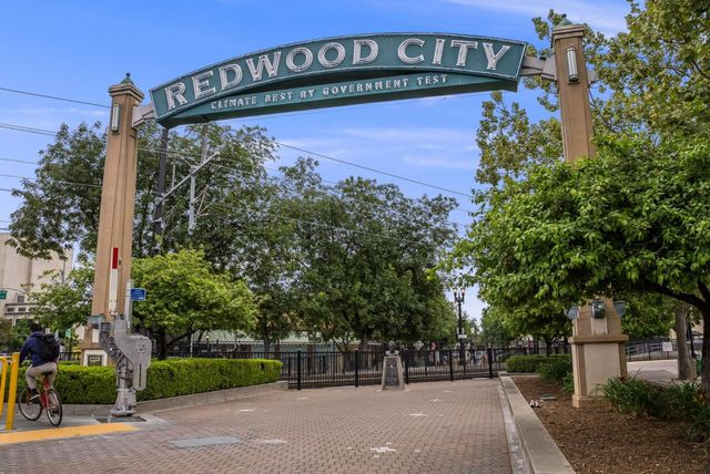 230 Nimitz Avenue, Redwood City, CA 94061