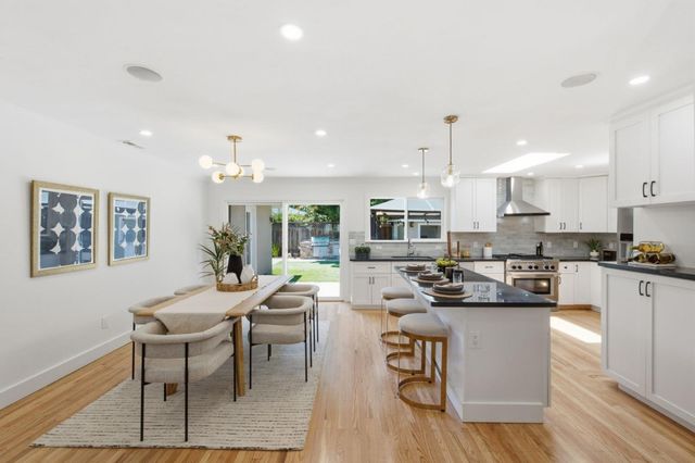 230 Nimitz Avenue, Redwood City, CA 94061