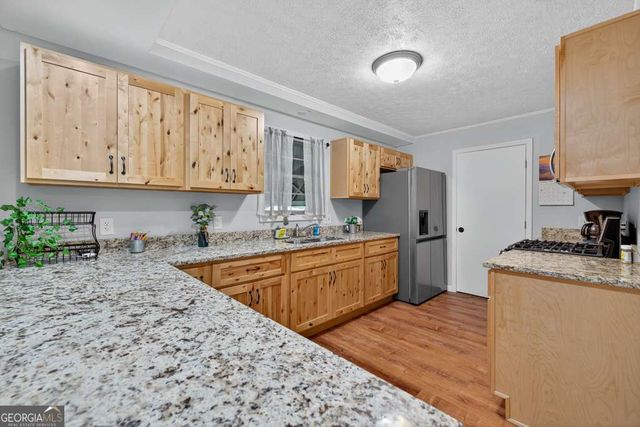 199 Cherry Street SE, Calhoun, GA 30701