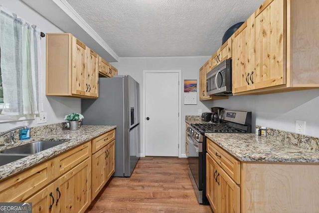 199 Cherry Street SE, Calhoun, GA 30701