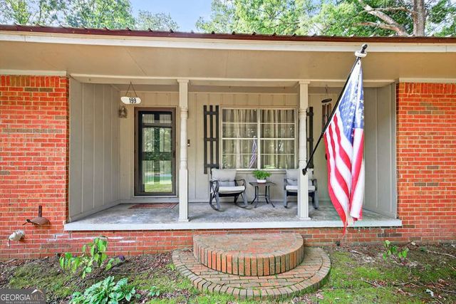 199 Cherry Street SE, Calhoun, GA 30701
