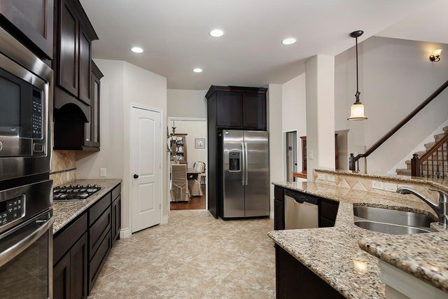 157 Pine Crest Circle, Montgomery, TX 77316