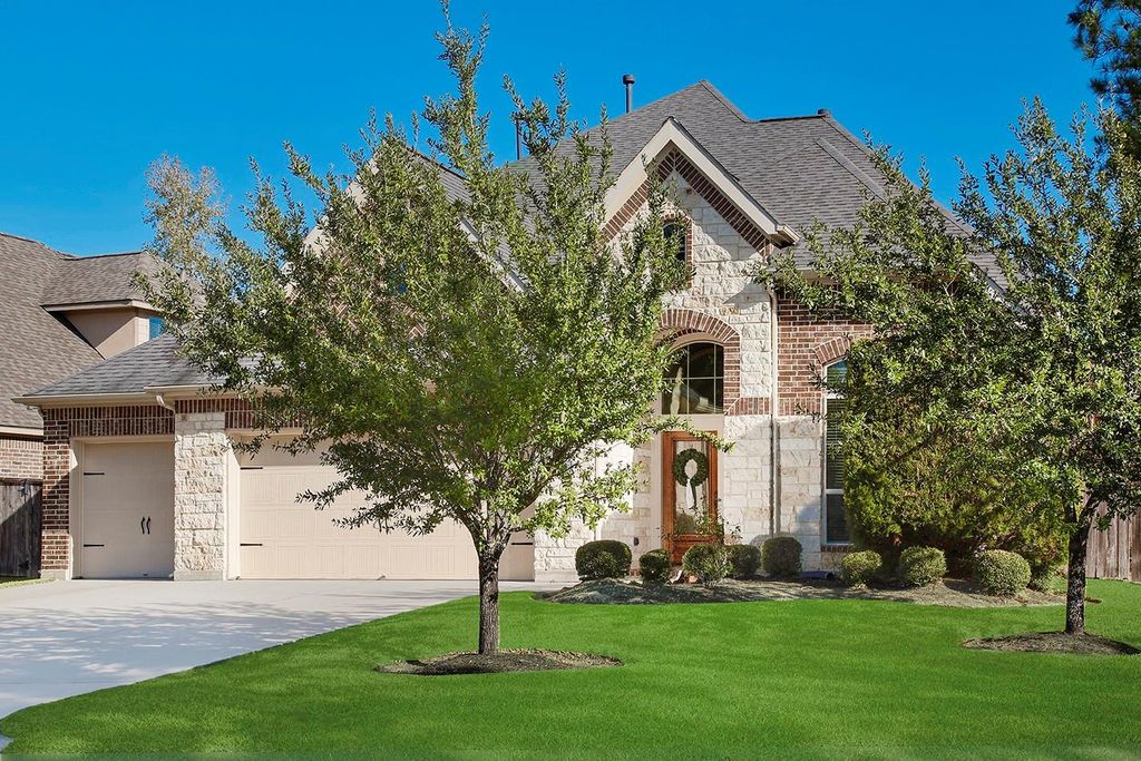 157 Pine Crest Circle, Montgomery, TX 77316