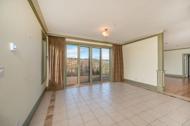 411 Wood Road, Hartford, VT 05059