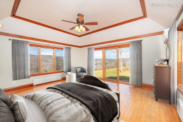 411 Wood Road, Hartford, VT 05059