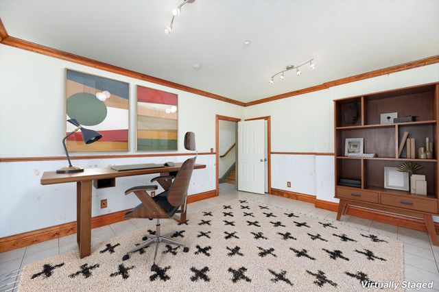 411 Wood Road, Hartford, VT 05059