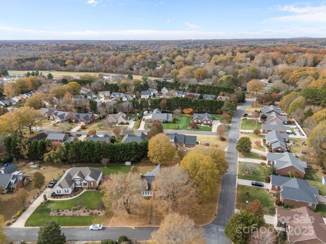 103 Hampshire Court, Salisbury, NC 28144