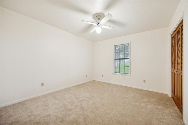 110 Wild Phlox Drive, Bellville, TX 77418