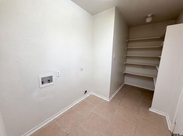10740 Southern Trace Cir, Flint, TX 75762