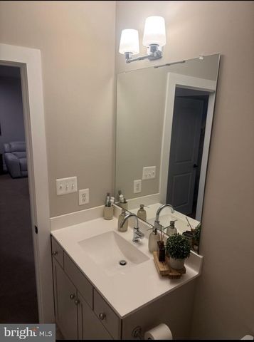 1502 SANDBAR WILLOW DR, Odenton, MD 21113