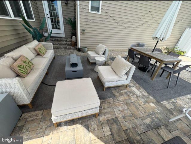 1502 SANDBAR WILLOW DR, Odenton, MD 21113