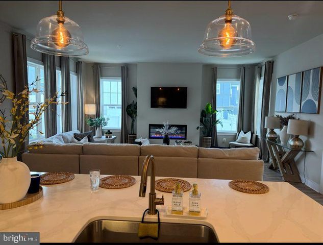 1502 SANDBAR WILLOW DR, Odenton, MD 21113