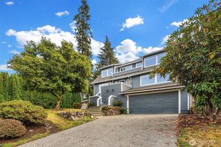 18811 SE 42nd Street, Issaquah, WA 98027