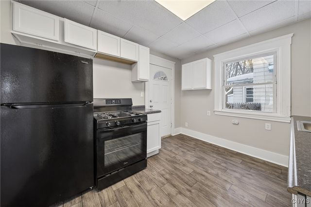 330 West Ostrander Avenue, Syracuse, NY 13205