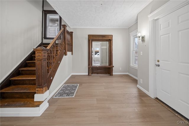 330 West Ostrander Avenue, Syracuse, NY 13205