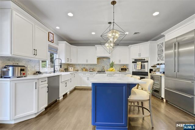 59 Lohs Place, Harrington Park, NJ 07640