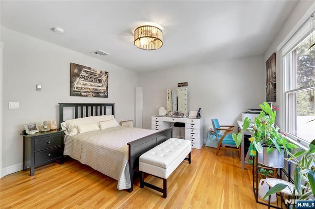 59 Lohs Place, Harrington Park, NJ 07640