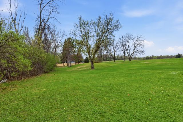 9975 194th Street W, Lakeville, MN 55044