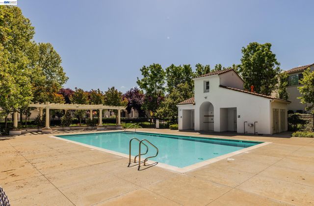 116 Amaryllis Ct, San Ramon, CA 94582