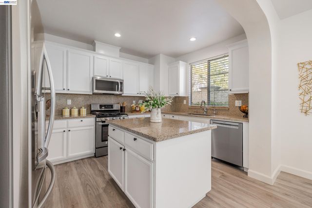 116 Amaryllis Ct, San Ramon, CA 94582