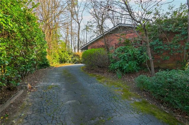 2795 Margaret Mitchell NW Drive, Atlanta, GA 30327