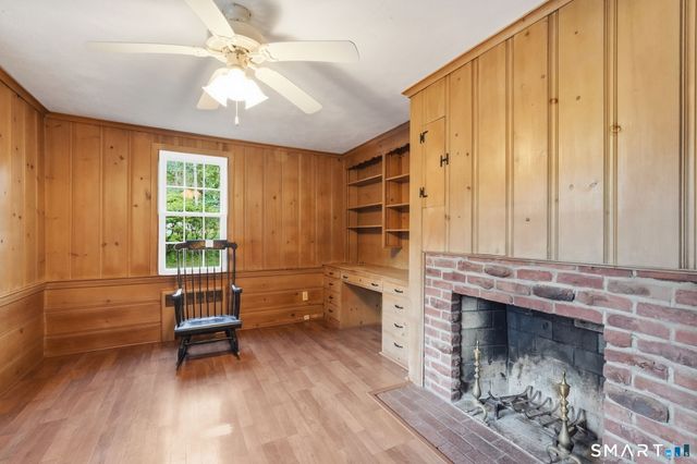53 Woodridge Circle, West Hartford, CT 06107