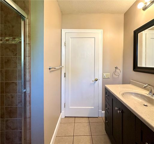 966 West Church Street, Elmira, NY 14905