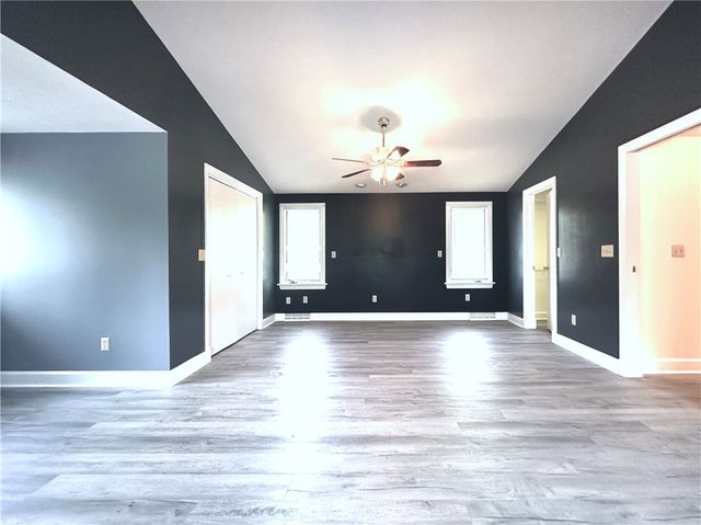 966 West Church Street, Elmira, NY 14905