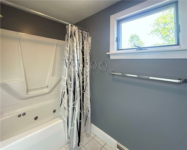 966 West Church Street, Elmira, NY 14905