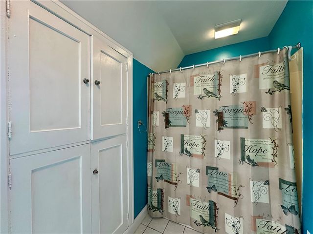 966 West Church Street, Elmira, NY 14905