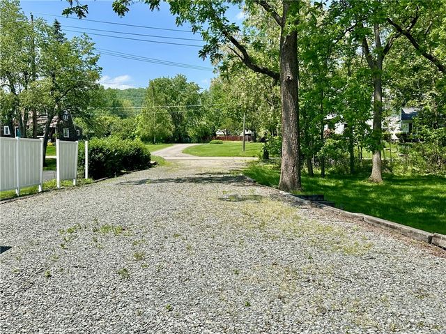 966 West Church Street, Elmira, NY 14905