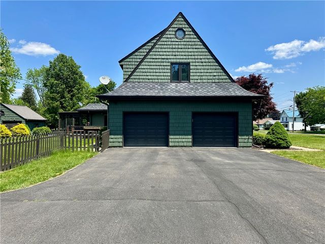 966 West Church Street, Elmira, NY 14905