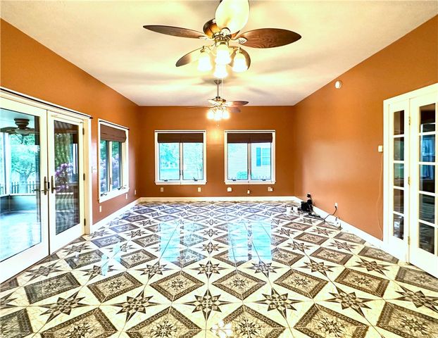 966 West Church Street, Elmira, NY 14905