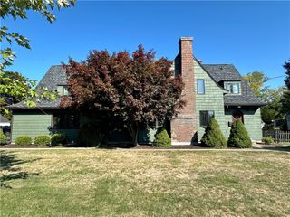 966 West Church Street, Elmira, NY 14905