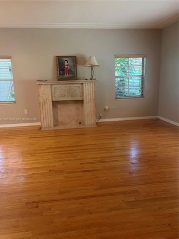 6625 Nervia St, Coral Gables, FL 33146