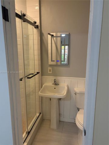 6625 Nervia St, Coral Gables, FL 33146