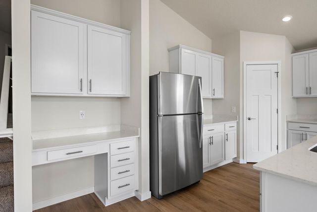 929 Spruce Street N, Cambridge, MN 55008