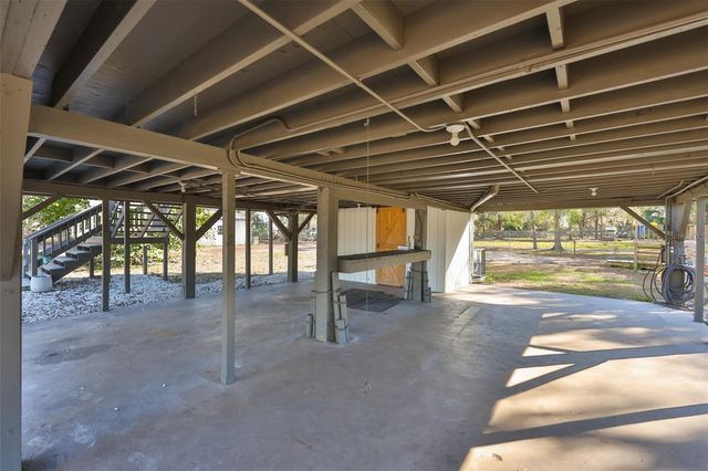 18711 RED BIRD LANE, Lithia, FL 33547