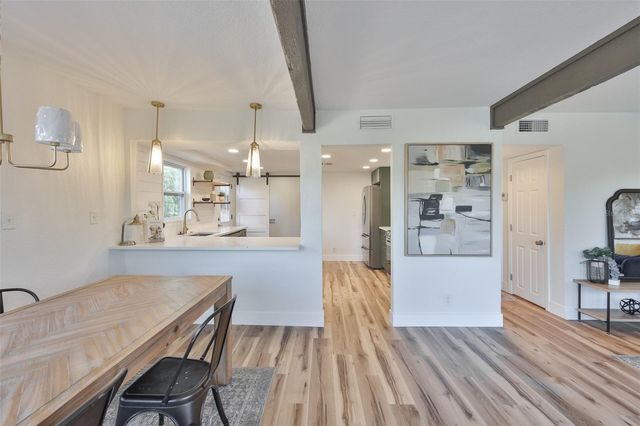 18711 RED BIRD LANE, Lithia, FL 33547