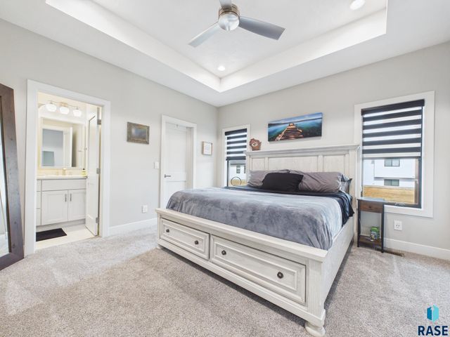 5408 E 64th St Street, Sioux Falls, SD 57108