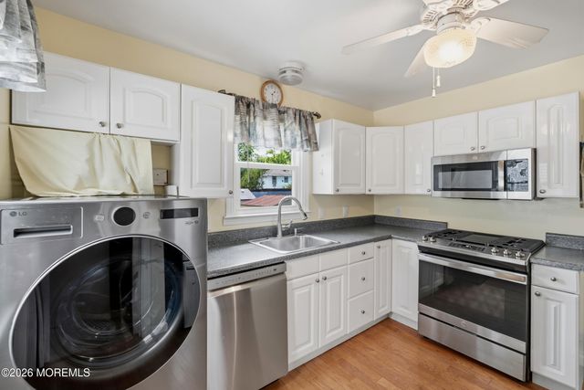 14 Vaughn Avenue, Spotswood, NJ 08884