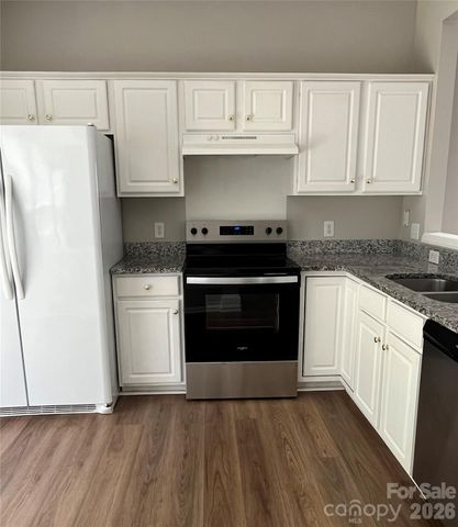 2435 Normancrest Court, Charlotte, NC 28270