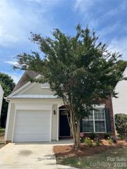 2435 Normancrest Court, Charlotte, NC 28270