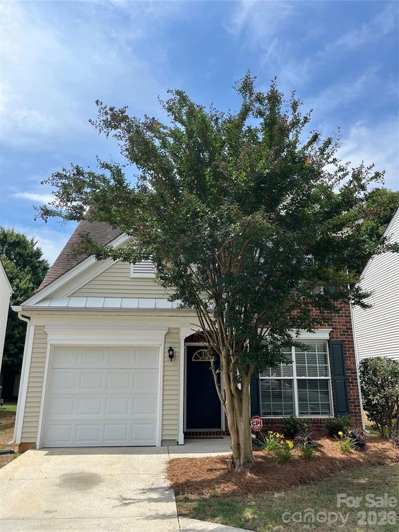 2435 Normancrest Court, Charlotte, NC 28270