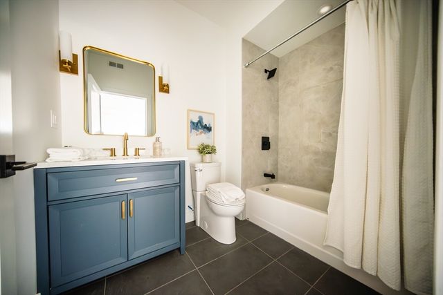 66 Mcgrath Highway 509, Quincy, MA 02169