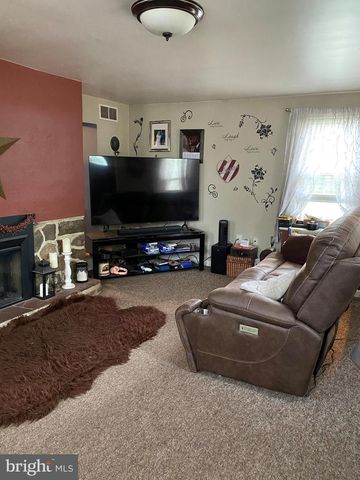1448 N KEIM ST, Pottstown, PA 19464