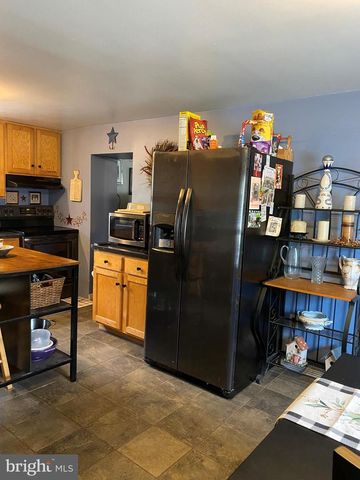 1448 N KEIM ST, Pottstown, PA 19464