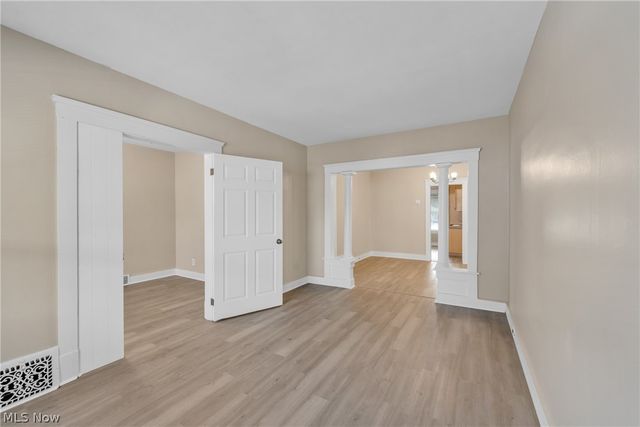 3011 Bradwell Avenue, Cleveland, OH 44109